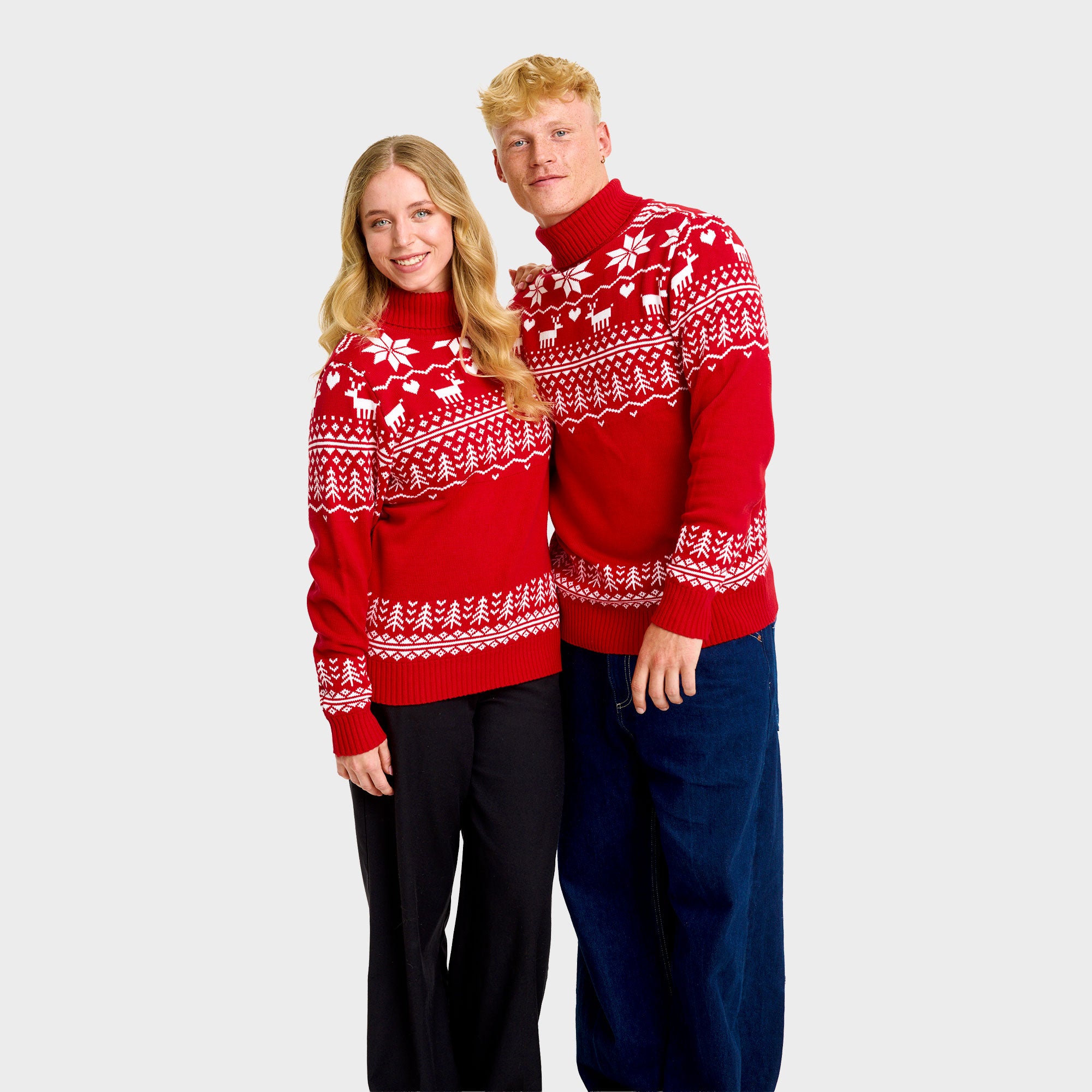 The greenlandish red turtleneck - Dam.
