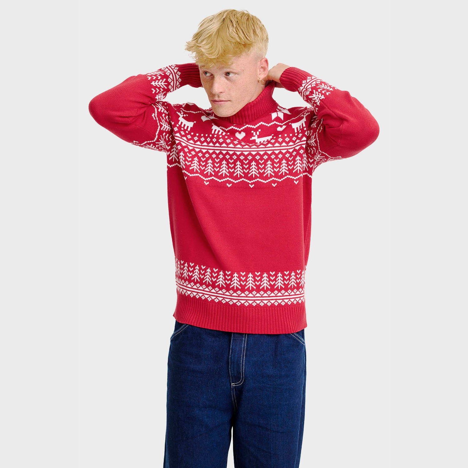 The greenlandish red turtleneck   - Herr.