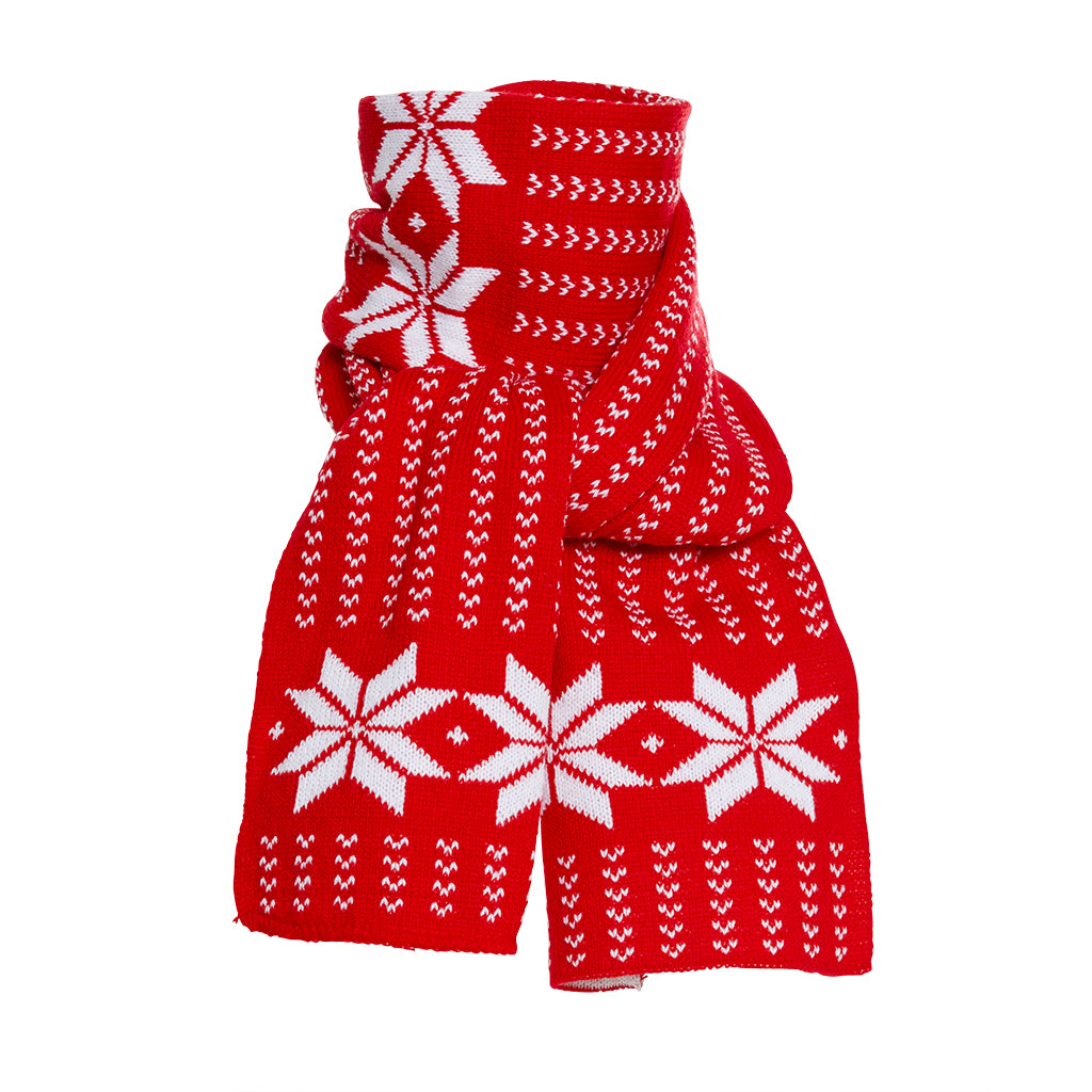 En röd halsduk med snöflingor.