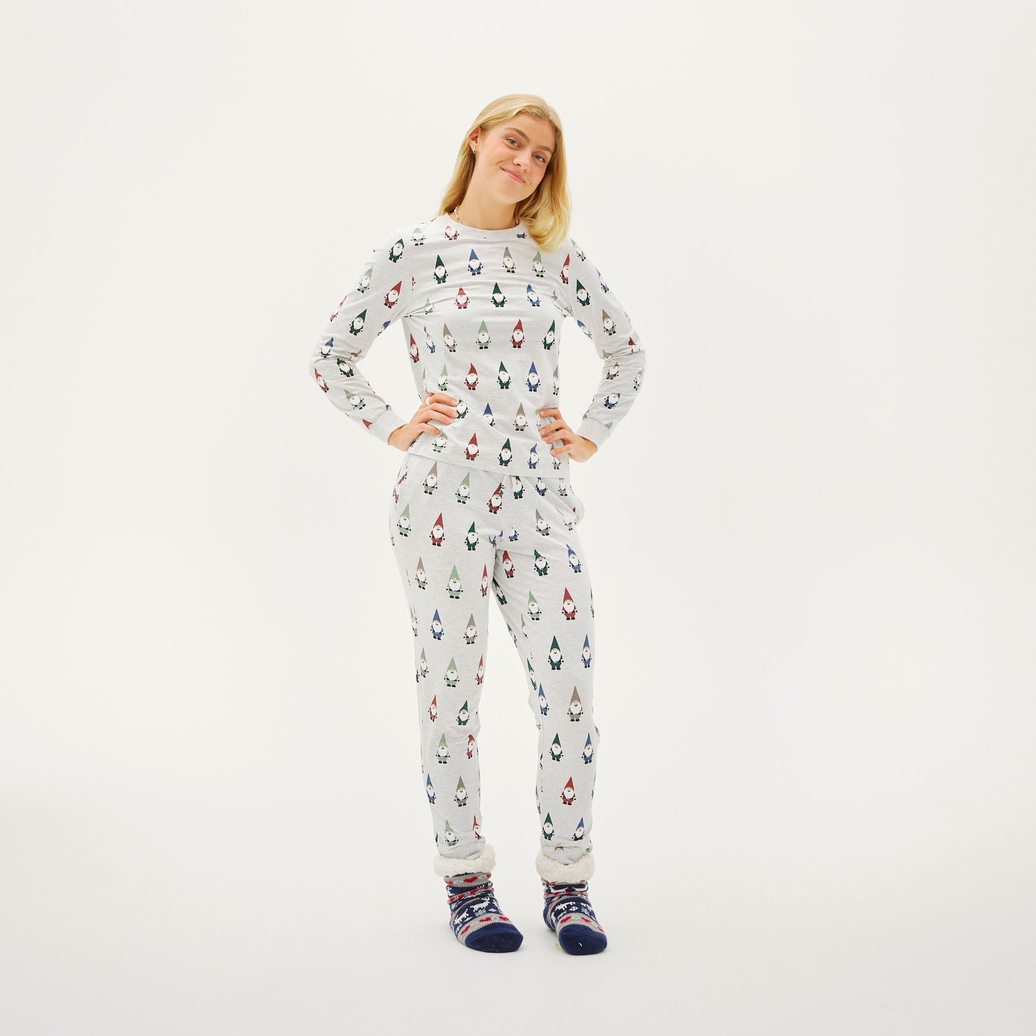 The Garden Gnome Pyjamas - Dam.