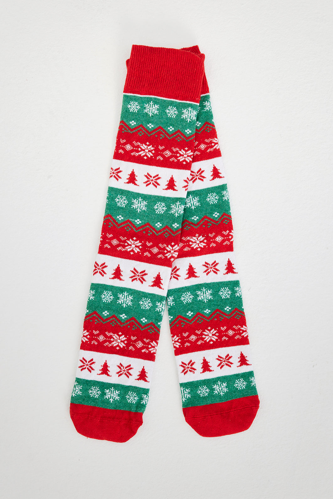 Röda, vita och gröna julsockor.